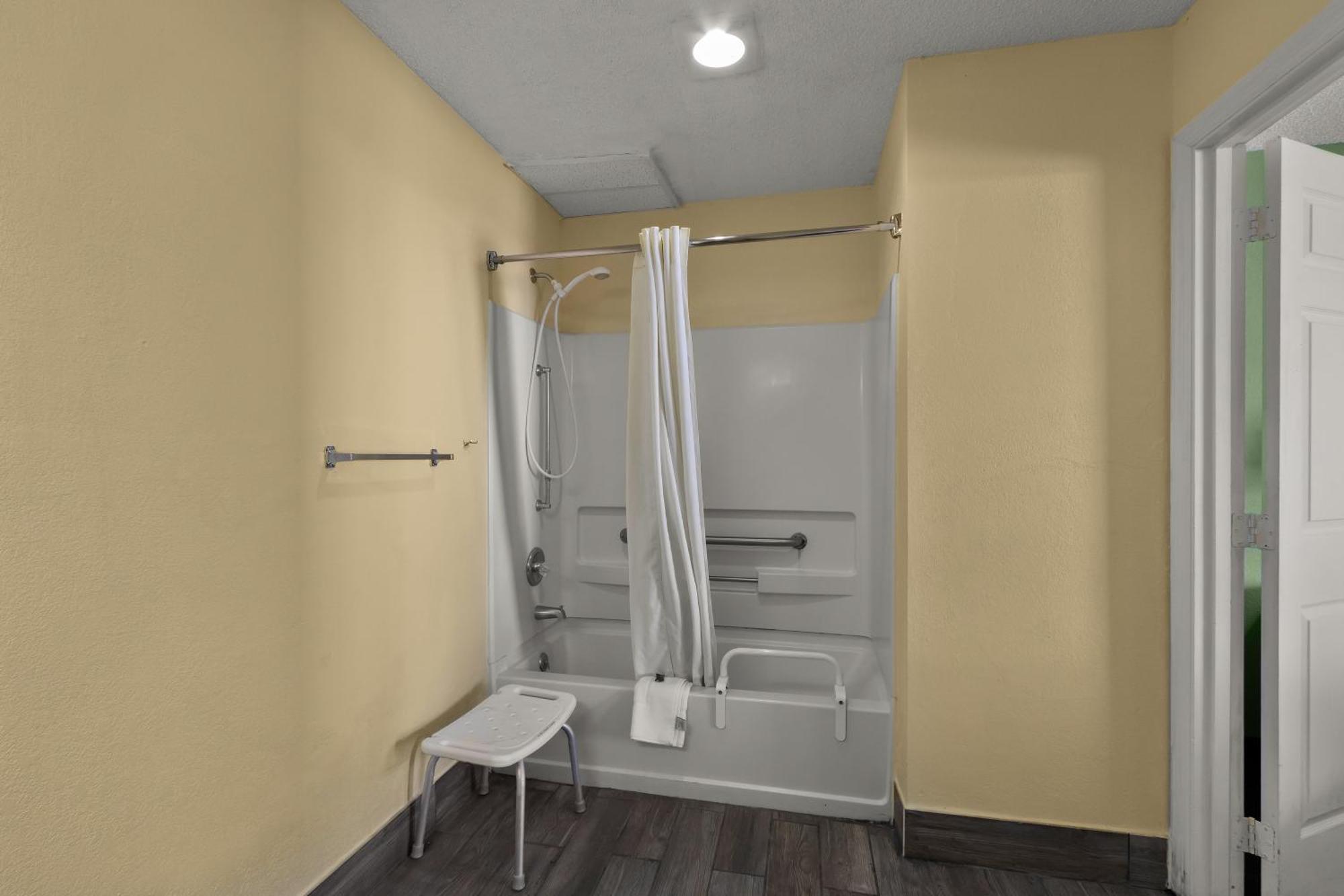 Americas Best Value Inn Edenton Экстерьер фото