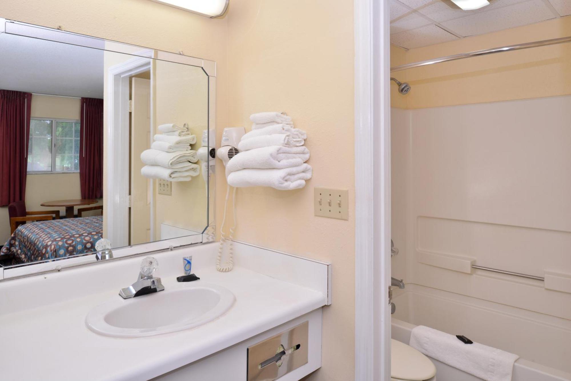 Americas Best Value Inn Edenton Экстерьер фото